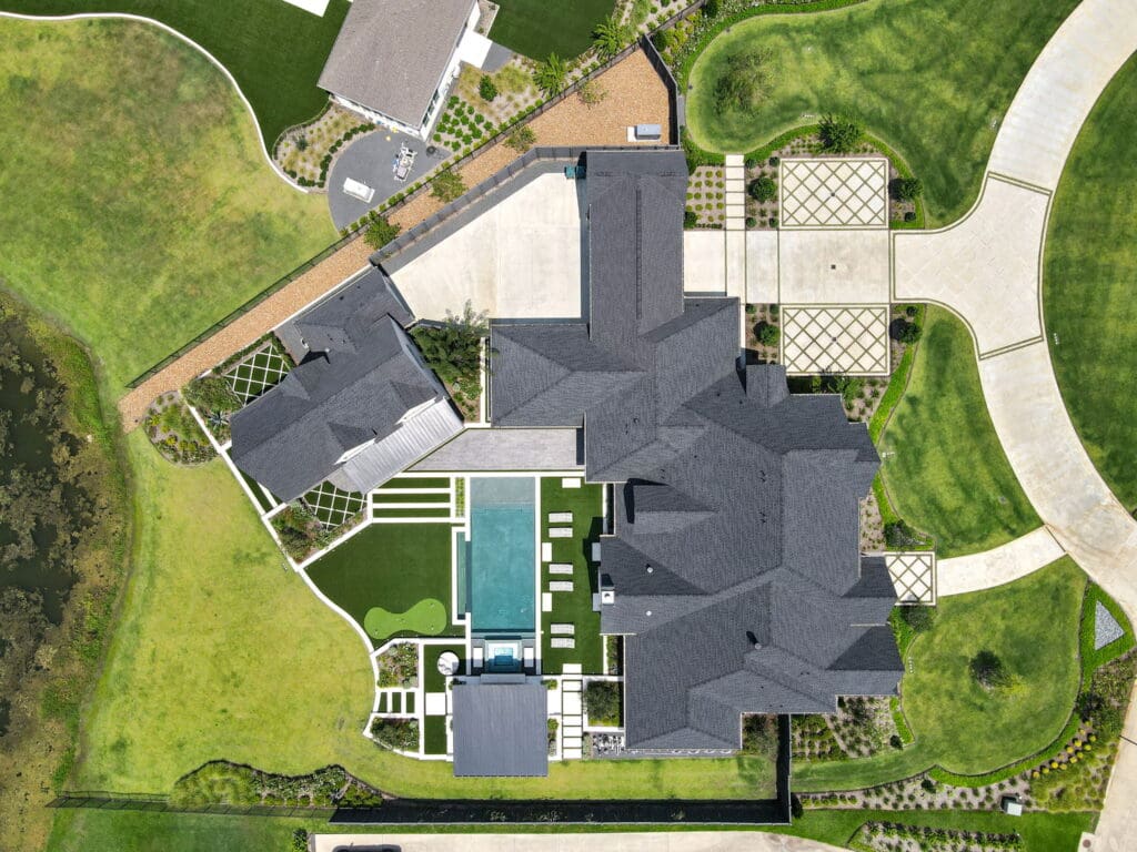 48-web-or-mls-Photo Aug 05 2025, 2 14 32 PM